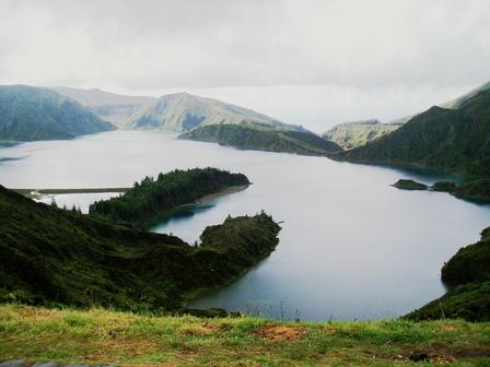 Volcanic crater lake